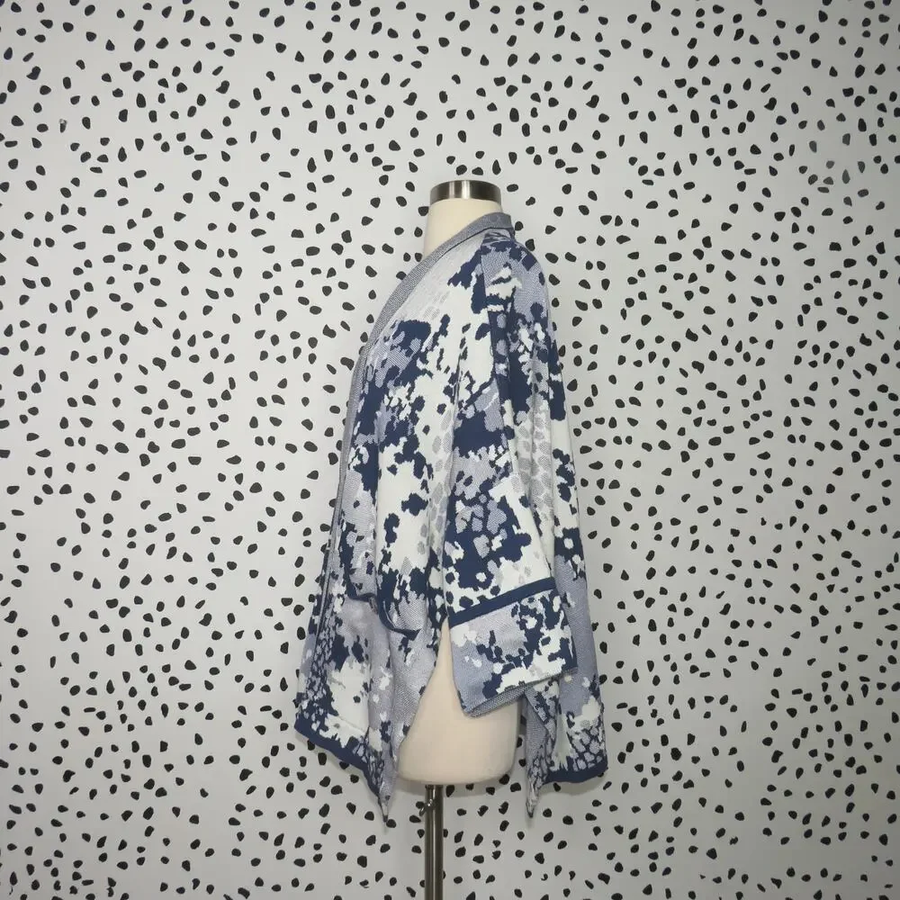 Marla Wynne Blue Abstract Print Open Front Sweater Cardigan - Picture 4 of 10
